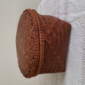 Vintage farmhouse basket with lid, bamboo or wicker basket Woven design